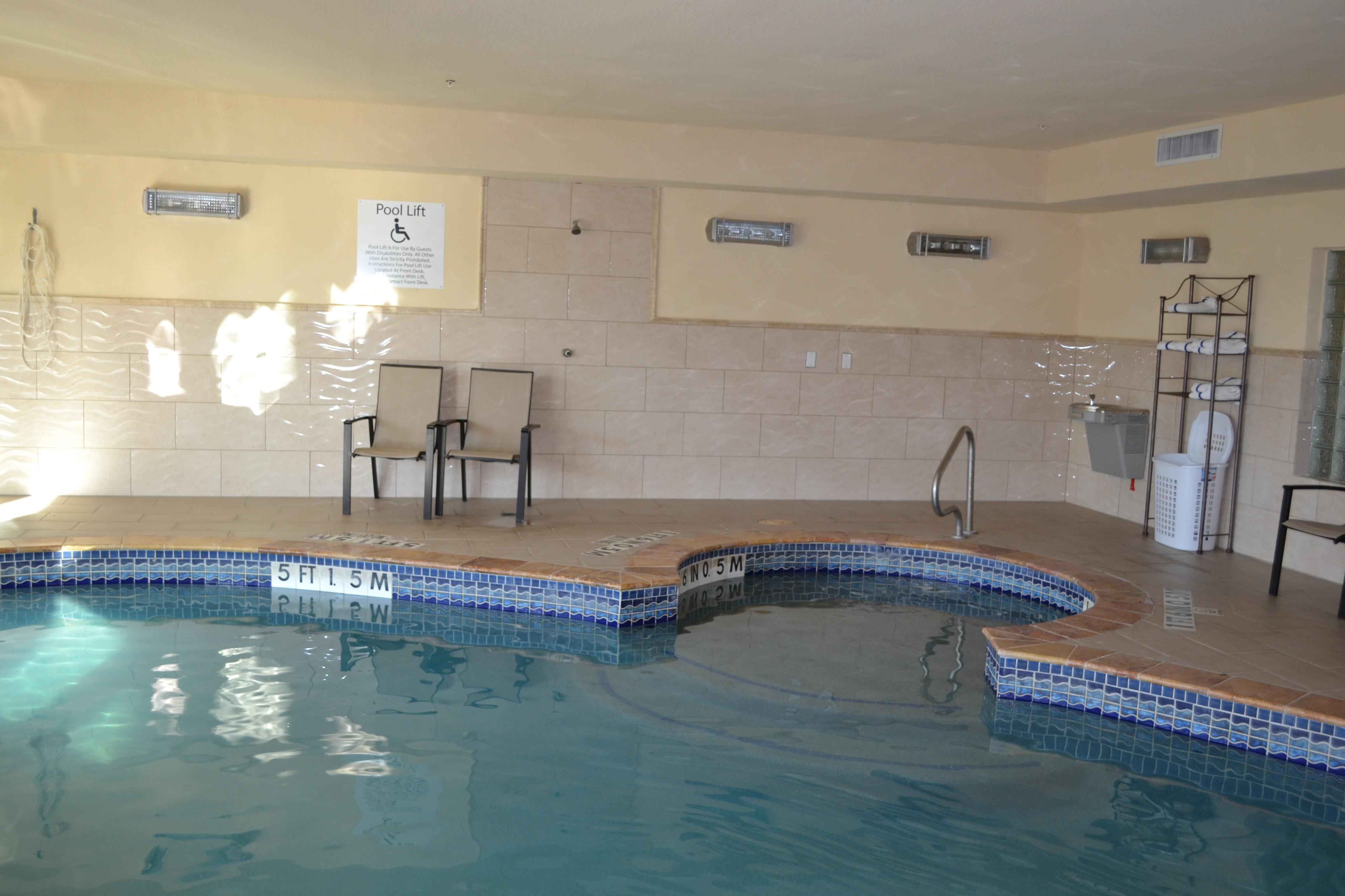 Holiday Inn Express Hotel & Suites Gainesville By Ihg Exteriér fotografie
