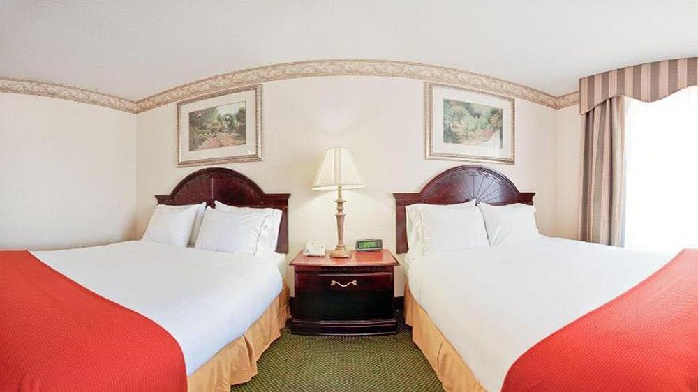Holiday Inn Express Hotel & Suites Gainesville By Ihg Exteriér fotografie