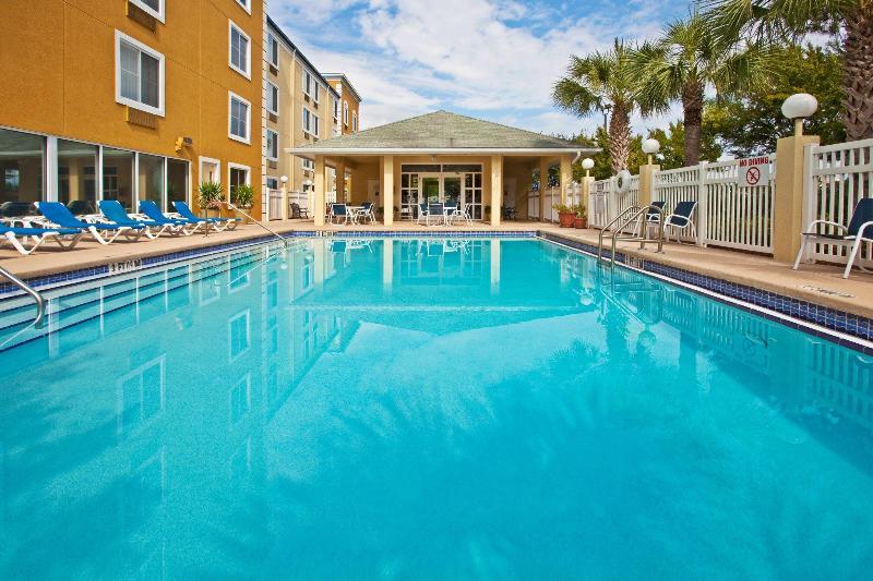 Holiday Inn Express Hotel & Suites Gainesville By Ihg Exteriér fotografie